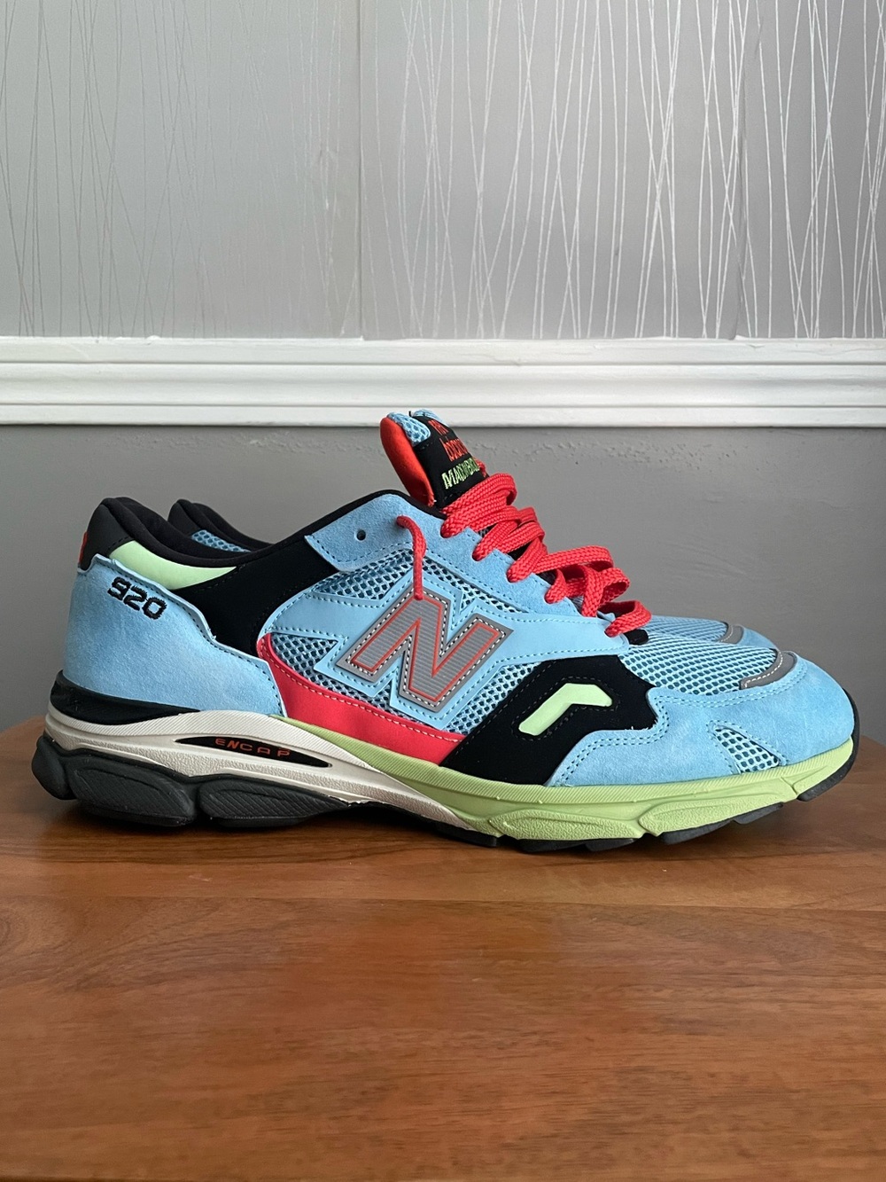 New Balance 920 Made in England M920BKO Blue Pink Green Men’s Size 13 NWT Rare